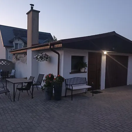 Pokoje Goscinne Dominik Ostrowo  Exterior photo